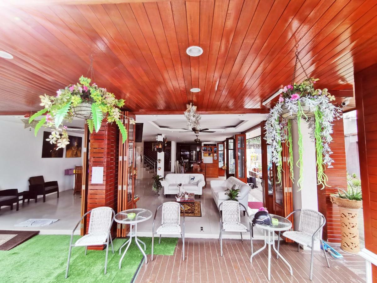 New Life Phuket Classic Khách sạn 3*